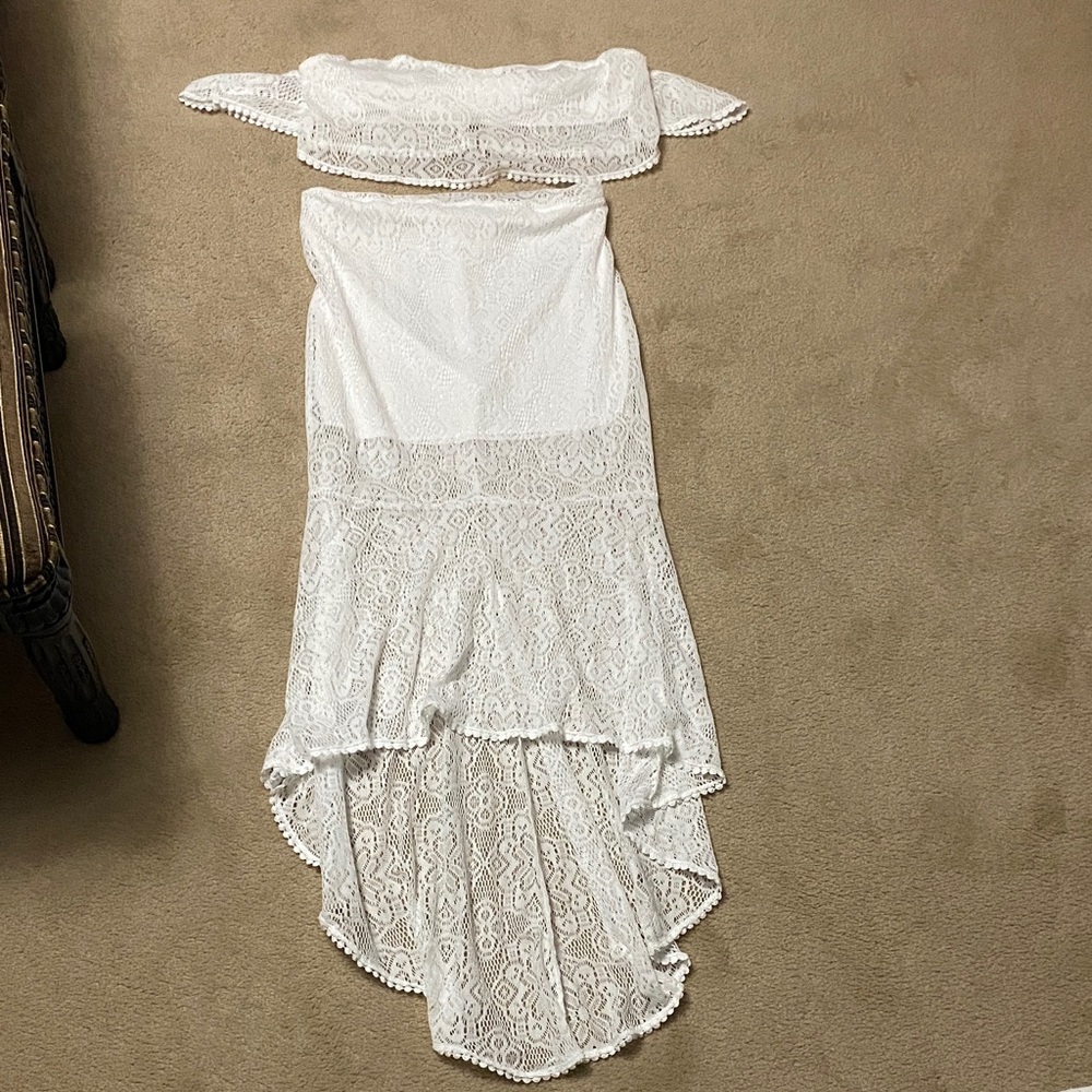 Chic White Lace Bandeau Strapless Top and Skirt